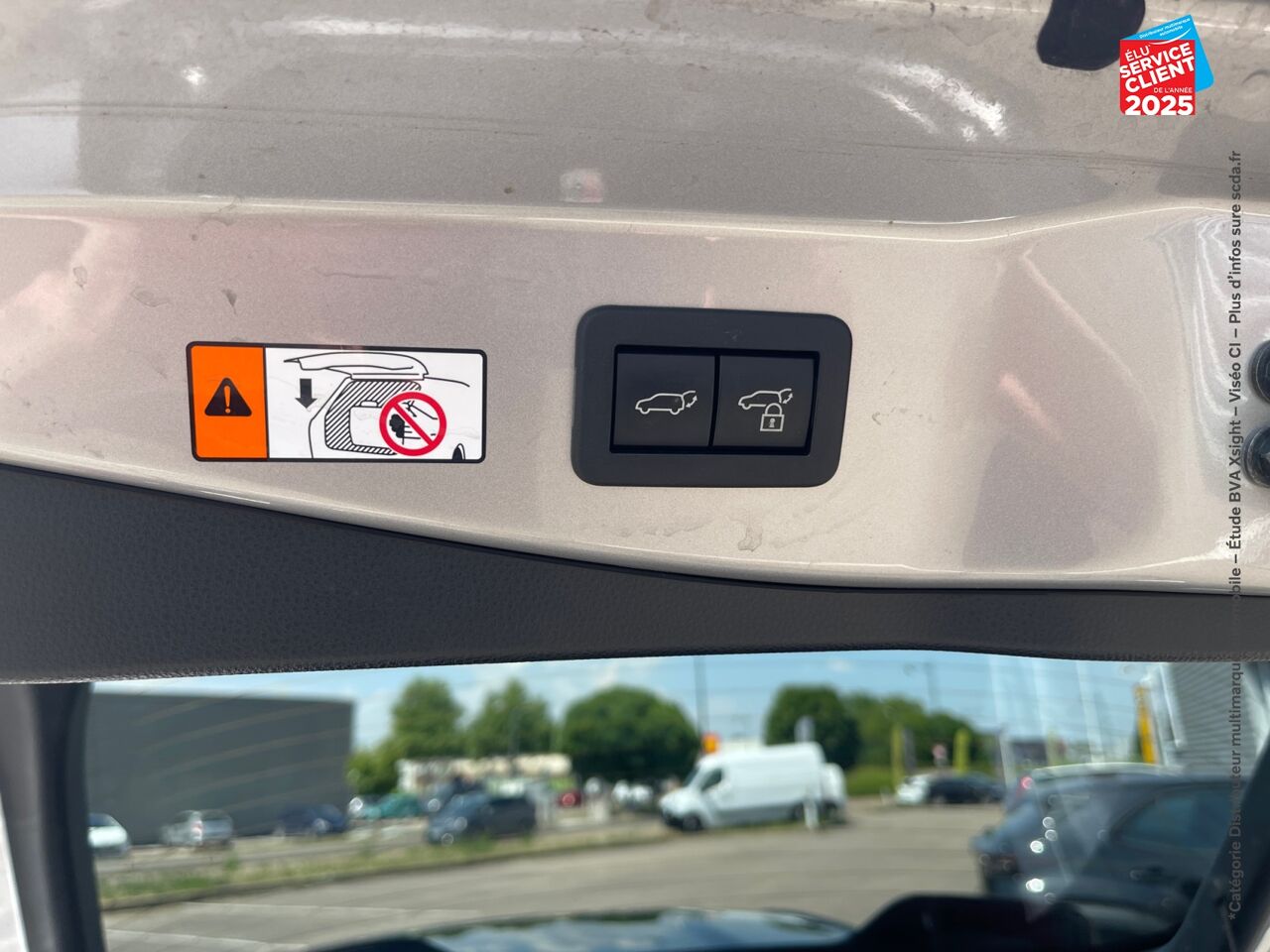 Véhicule d'occasion TOYOTA C-HR 2.0 200CH GR SPORT NG23 chez Renault Sélestat