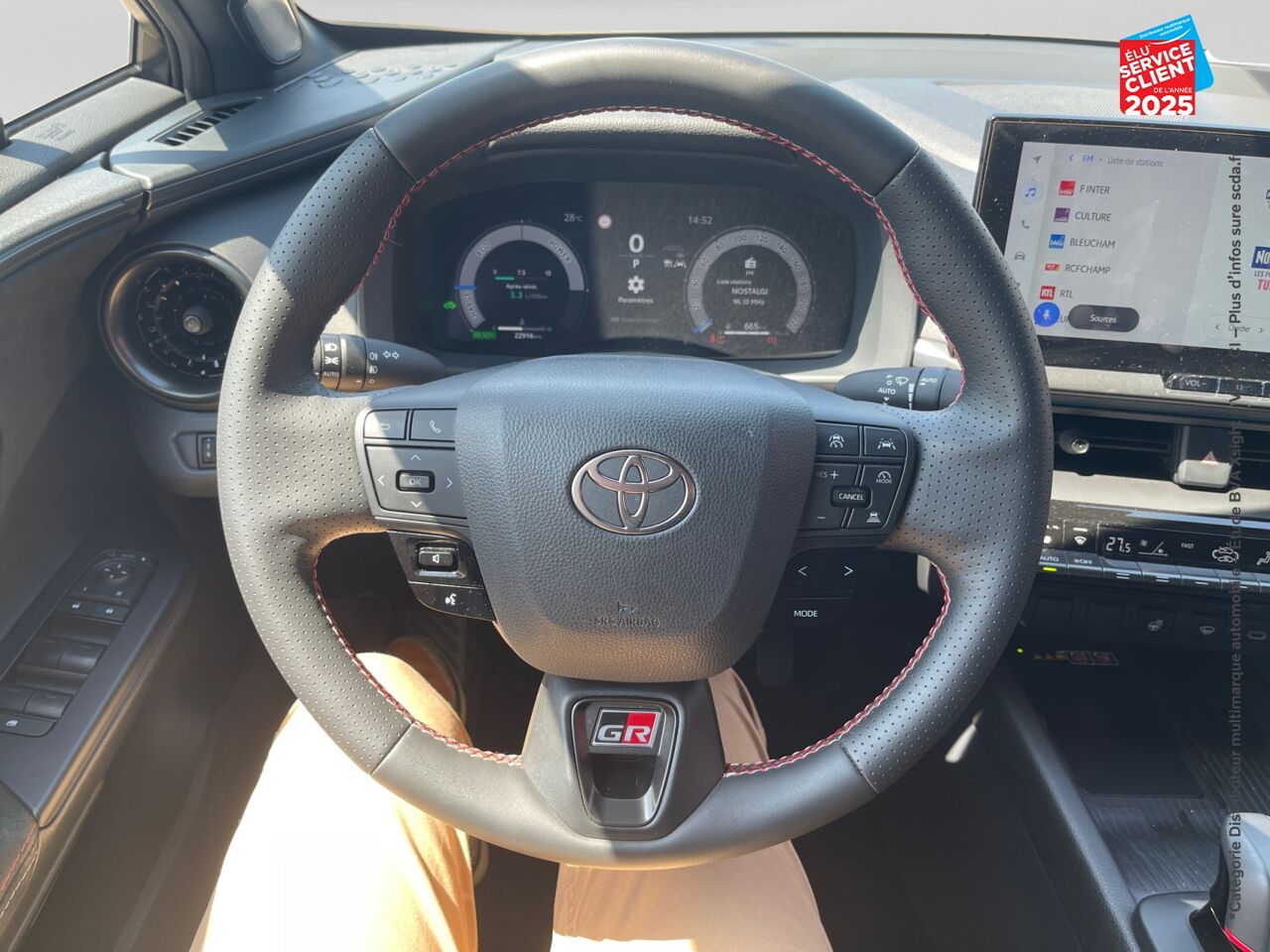 Véhicule d'occasion TOYOTA C-HR 2.0 200CH GR SPORT NG23 chez Renault Sélestat