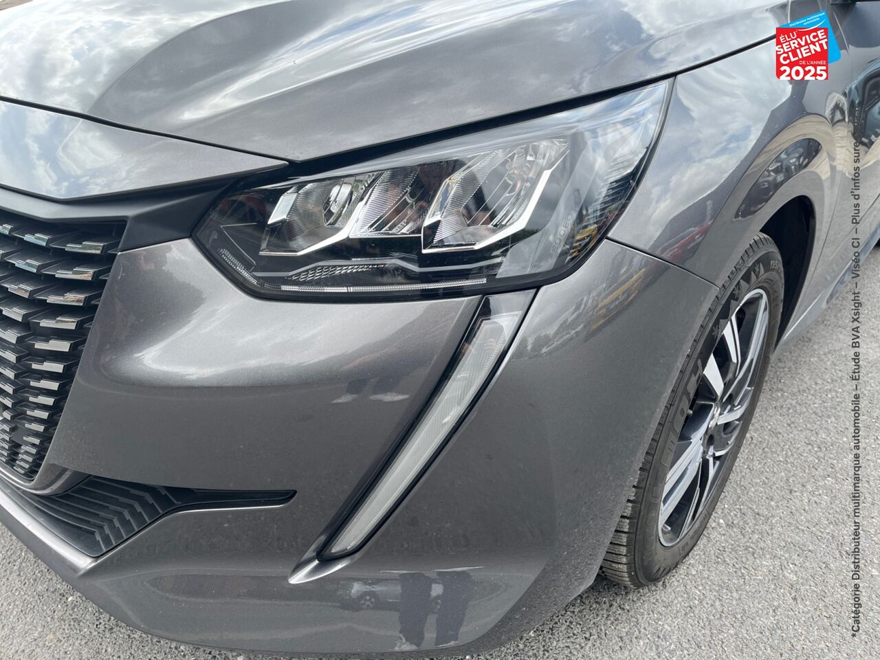 Véhicule d'occasion PEUGEOT 208 1.2 PURETECH 100CH SS ALLURE 118G chez Fiat Colmar