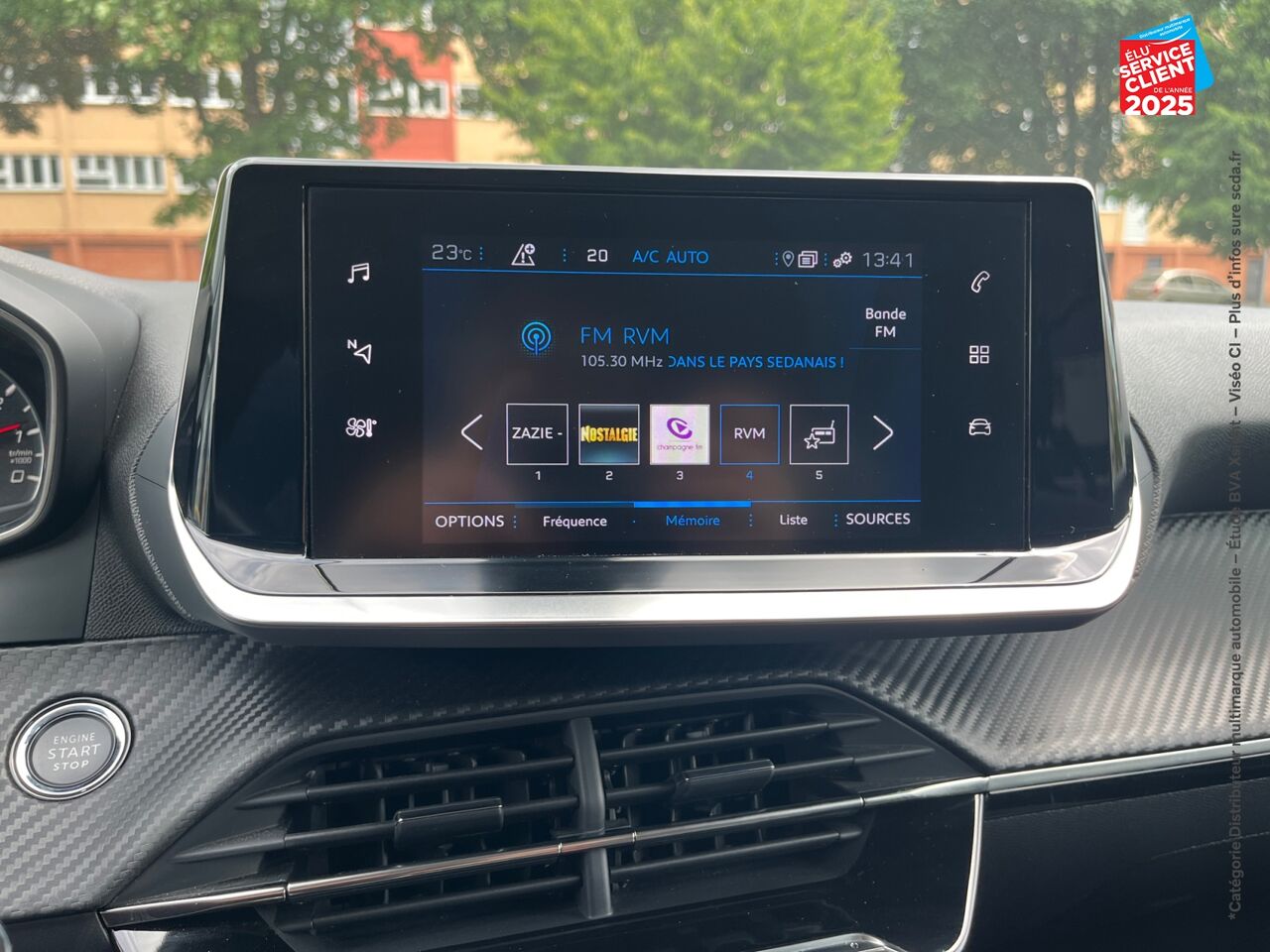 Véhicule d'occasion PEUGEOT 208 1.2 PURETECH 100CH SS ALLURE 118G chez Fiat Colmar