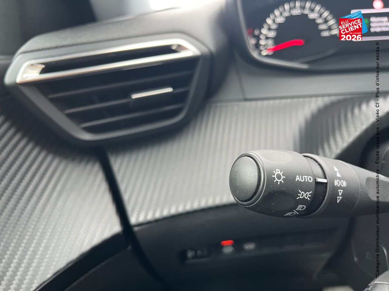 chez Peugeot Sedan