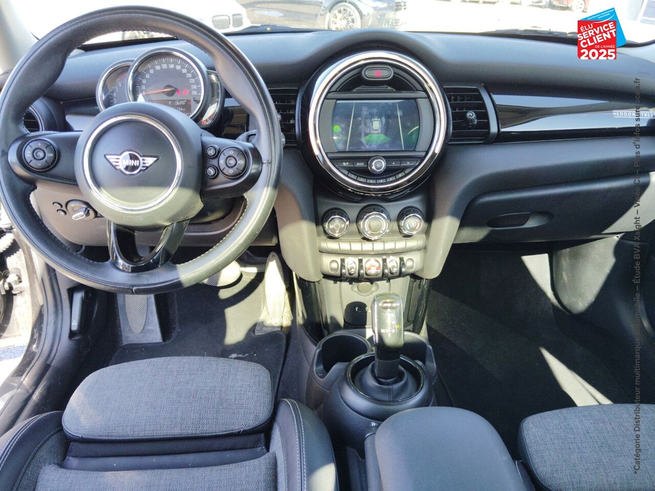 Véhicule d'occasion MINI MINI ONE 102CH HEDDON STREET BVA7 EURO6D-T chez BMW Lons le Saunier
