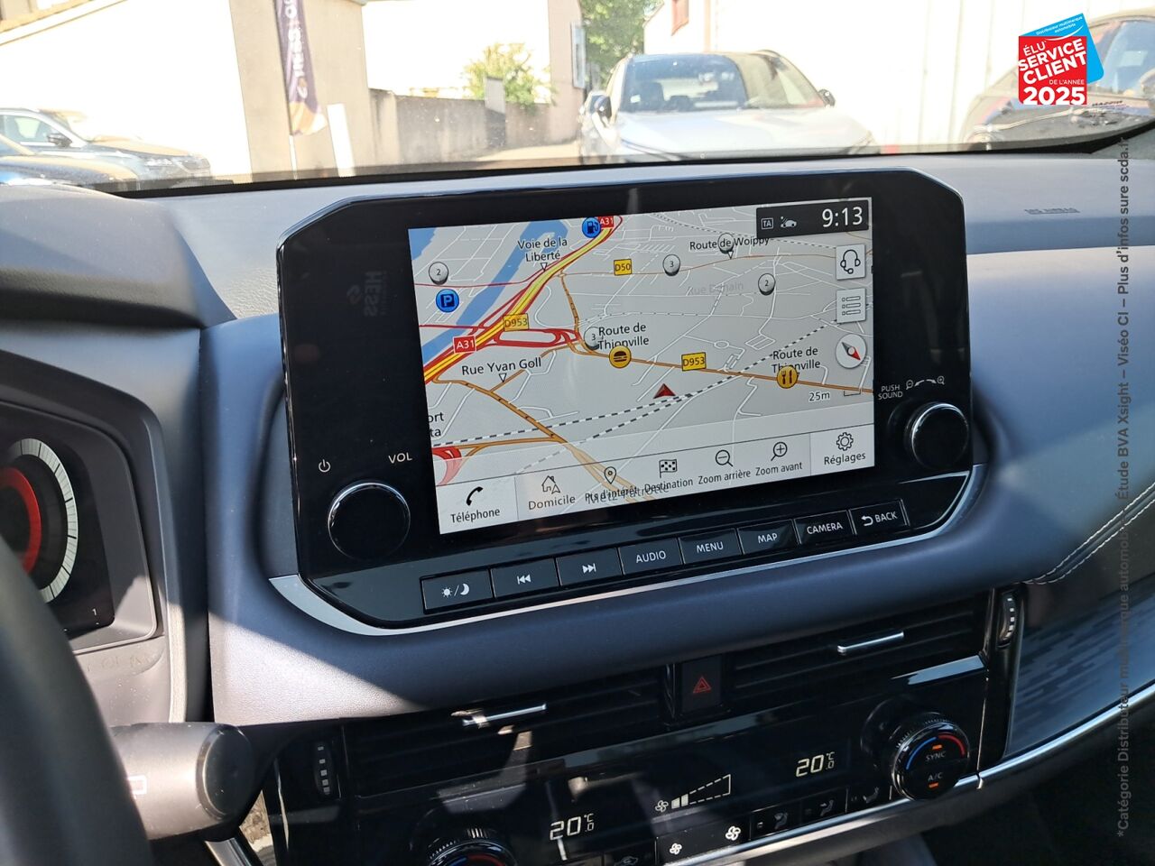 Véhicule d'occasion NISSAN QASHQAI 1.3 MILD HYBRID 158CH TEKNA XTRONIC TPANO CAMERA GPS chez Renault Colmar