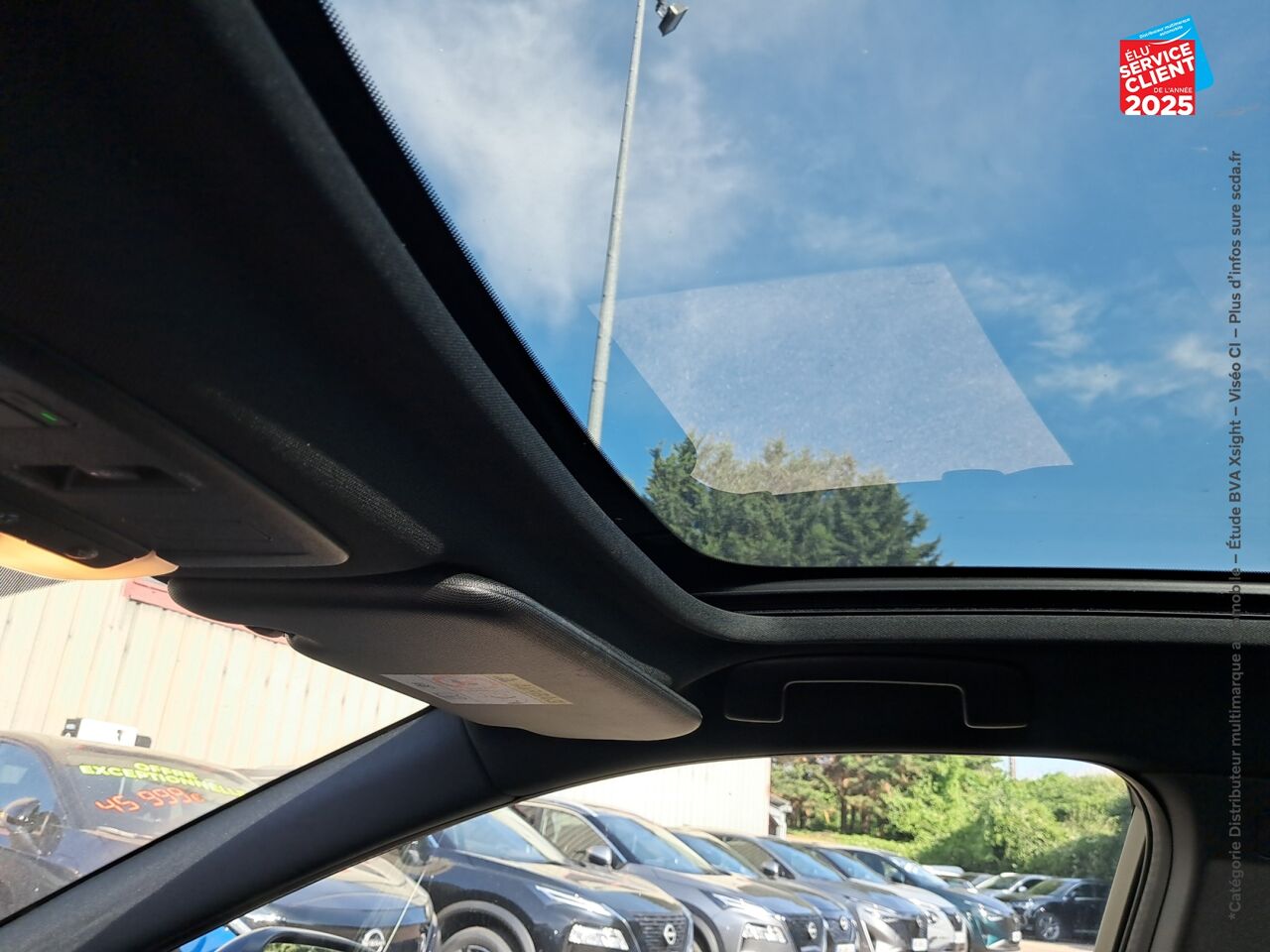 Véhicule d'occasion NISSAN QASHQAI 1.3 MILD HYBRID 158CH TEKNA XTRONIC TPANO CAMERA GPS chez Renault Colmar