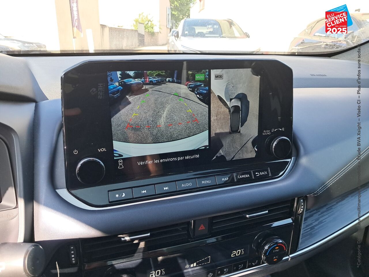 Véhicule d'occasion NISSAN QASHQAI 1.3 MILD HYBRID 158CH TEKNA XTRONIC TPANO CAMERA GPS chez Renault Colmar