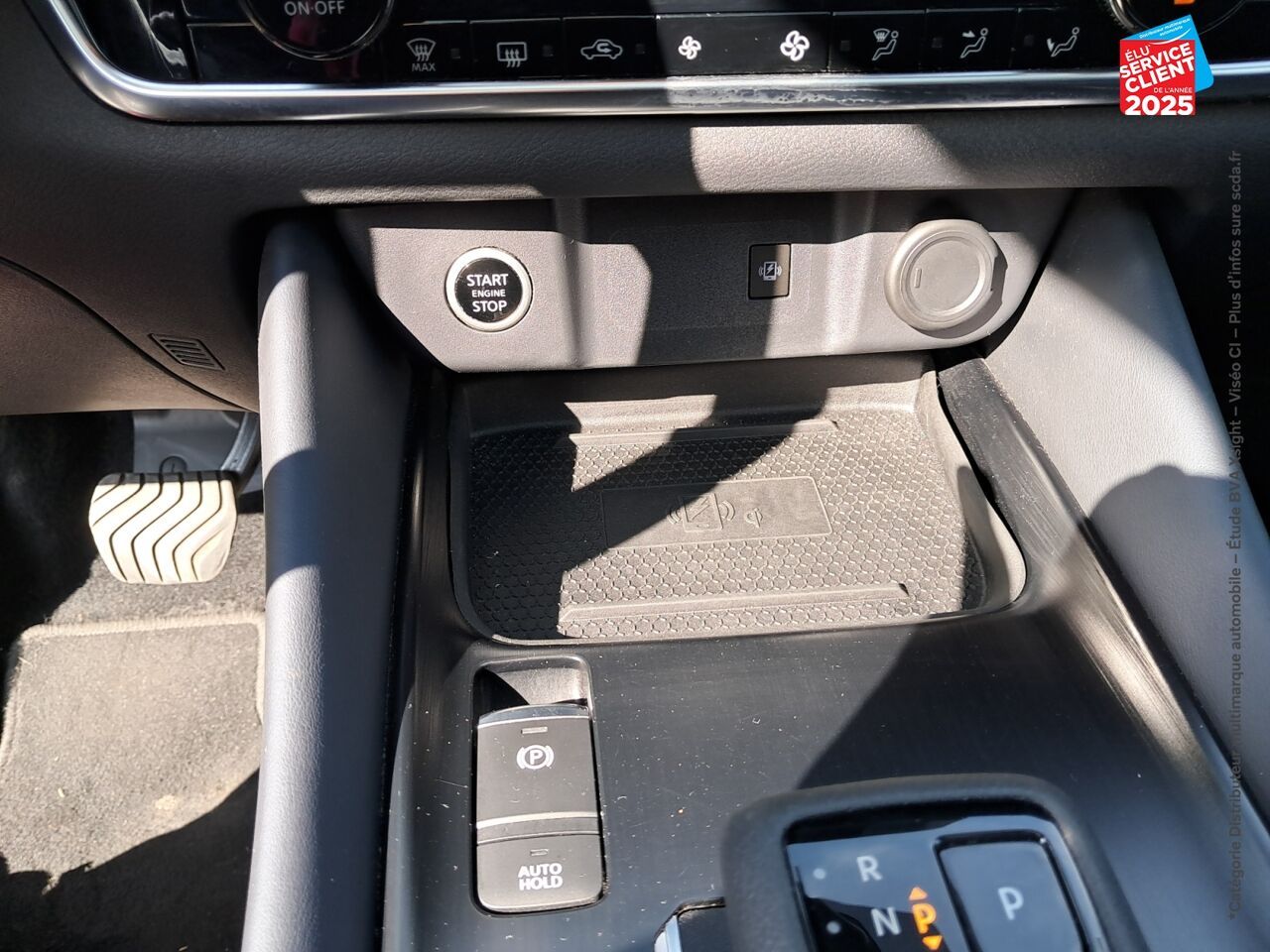Véhicule d'occasion NISSAN QASHQAI 1.3 MILD HYBRID 158CH TEKNA XTRONIC TPANO CAMERA GPS chez Renault Colmar