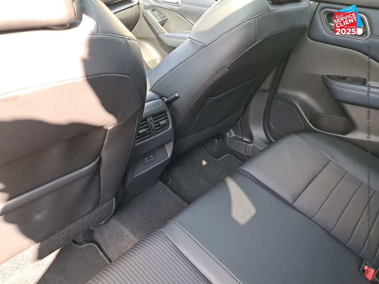 Véhicule d'occasion NISSAN QASHQAI 1.3 MILD HYBRID 158CH TEKNA XTRONIC TPANO CAMERA GPS chez Renault Colmar