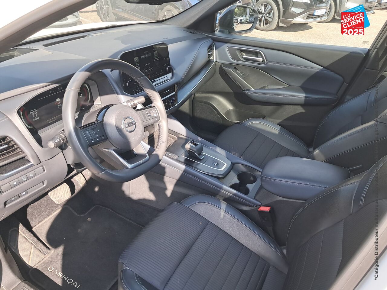 Véhicule d'occasion NISSAN QASHQAI 1.3 MILD HYBRID 158CH TEKNA XTRONIC TPANO CAMERA GPS chez Renault Colmar