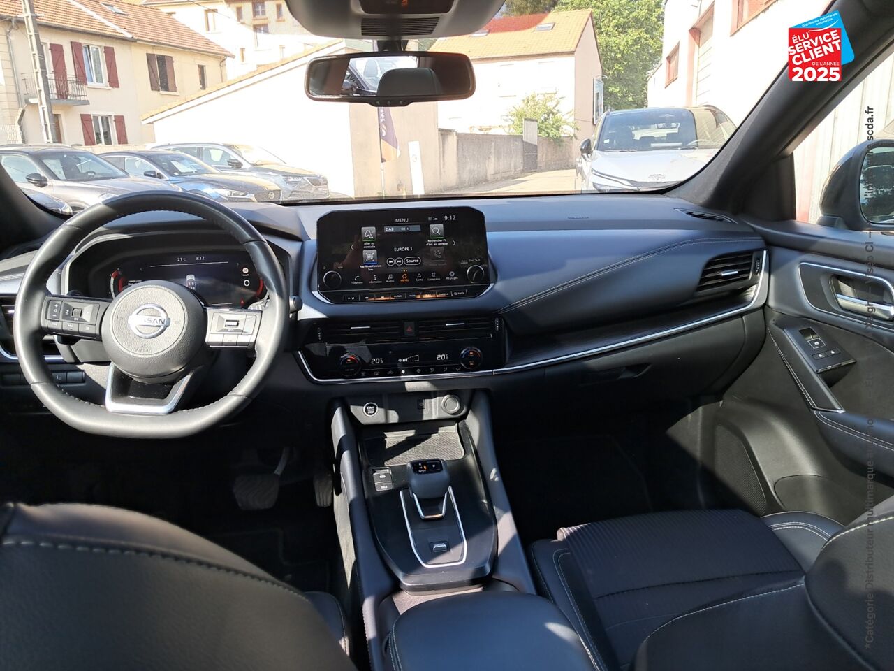 Véhicule d'occasion NISSAN QASHQAI 1.3 MILD HYBRID 158CH TEKNA XTRONIC TPANO CAMERA GPS chez Renault Colmar