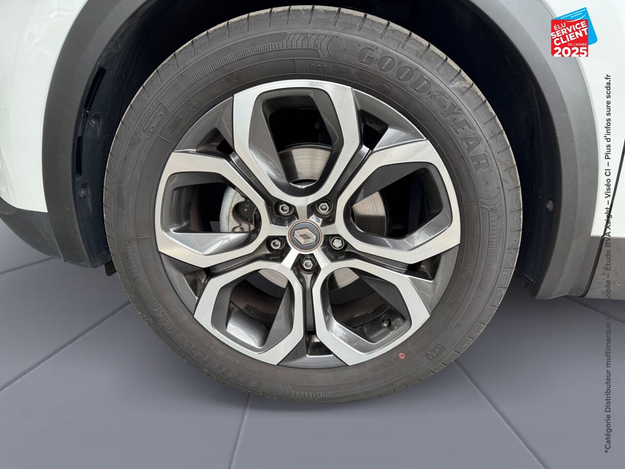 Véhicule d'occasion RENAULT CAPTUR 1.3 TCE 140CH FAP INTENS EDC -21 GPS CAMERA chez Renault Colmar