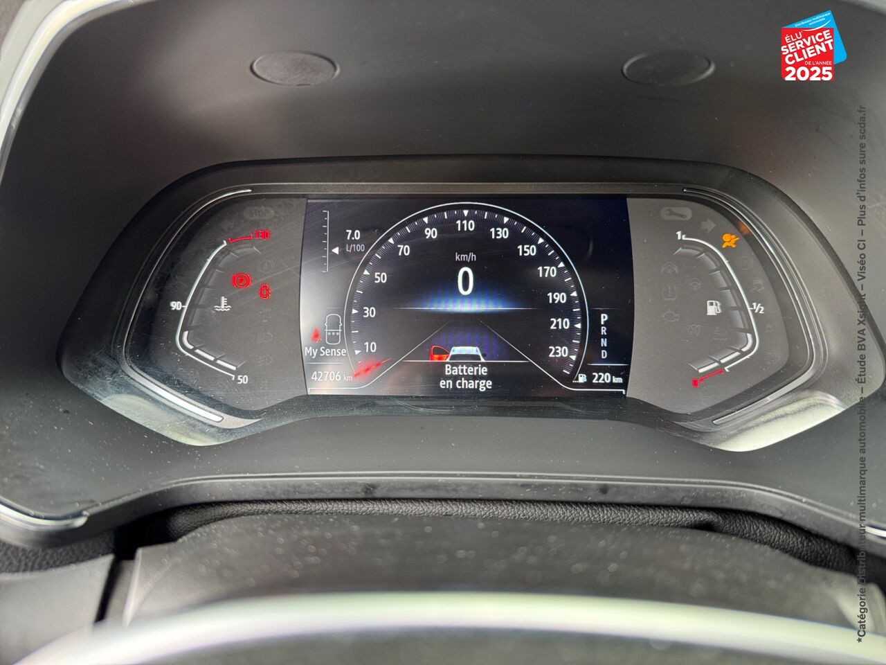 Véhicule d'occasion RENAULT CAPTUR 1.3 TCE 140CH FAP INTENS EDC -21 GPS CAMERA chez Renault Colmar