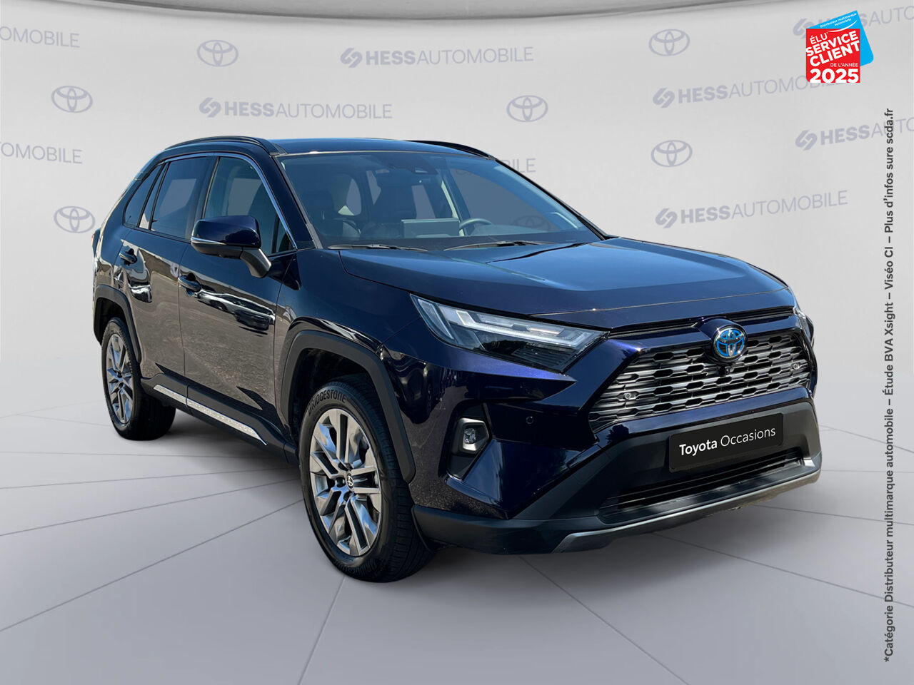 Véhicule d'occasion TOYOTA RAV4 2.5 HYBRIDE 218CH LOUNGE 2WD MY24 chez Toyota Thionville