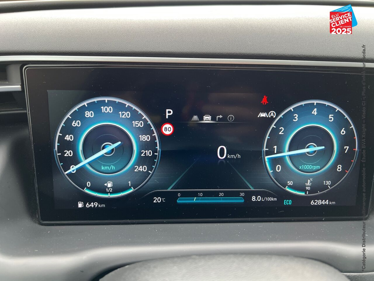 Véhicule d'occasion HYUNDAI TUCSON 1.6 T-GDI 150CH HYBRID 48V CREATIVE DCT7 TOUVRANT SIEGES CHAUF GPS CAMERA CARPLAY chez Hyundai Epernay