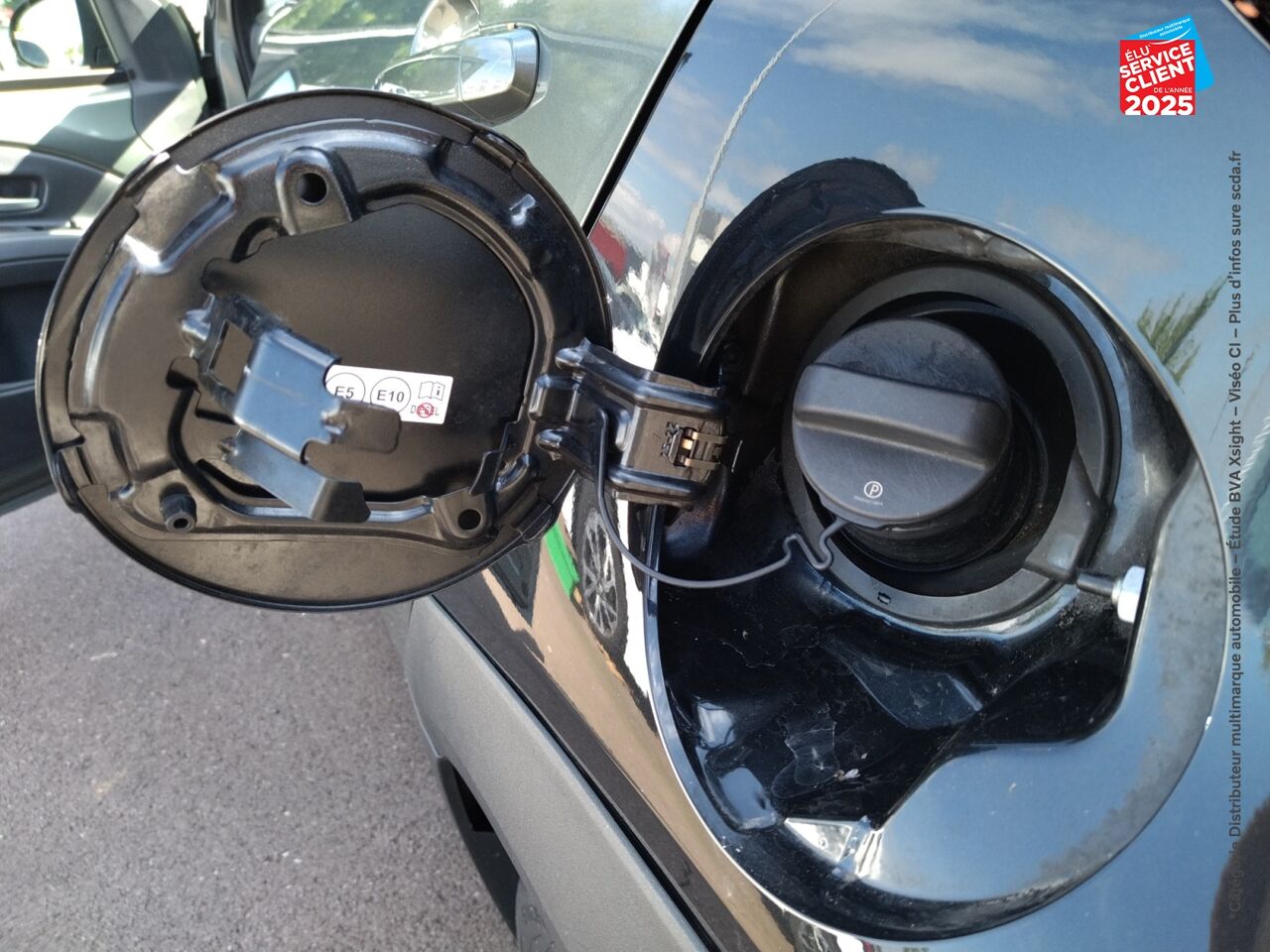Véhicule d'occasion TOYOTA AYGO X 1.0 VVT-I 72CH DESIGN chez Peugeot Hirson