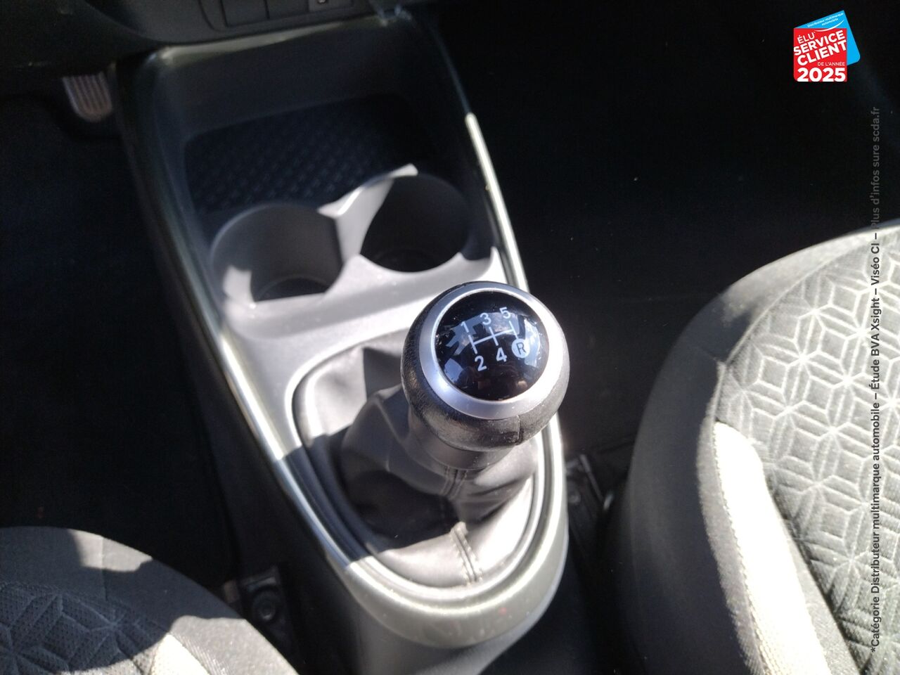 Véhicule d'occasion TOYOTA AYGO X 1.0 VVT-I 72CH DESIGN chez Peugeot Hirson