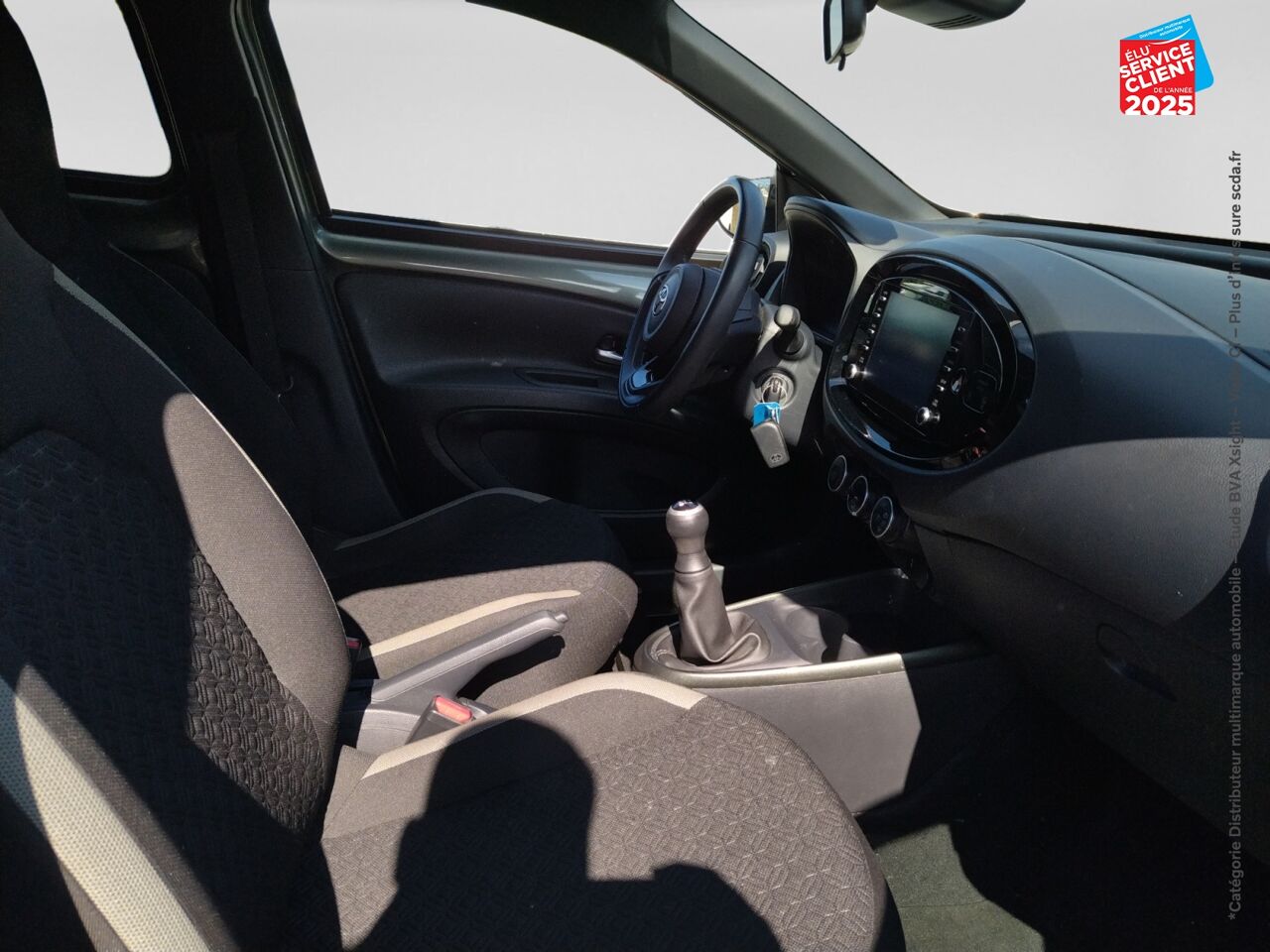 Véhicule d'occasion TOYOTA AYGO X 1.0 VVT-I 72CH DESIGN chez Peugeot Hirson