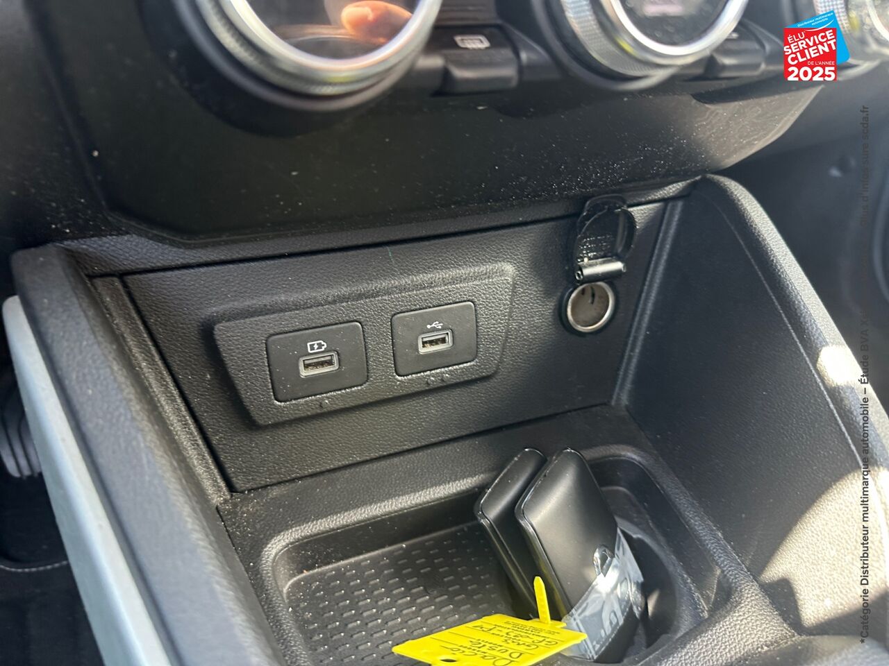 Véhicule d'occasion DACIA DUSTER 1.3 TCE 150CH FAP PRESTIGE 4X2 EDC SIEGES CHAUF GPS CAMERA ATTELAGE chez Toyota Verdun