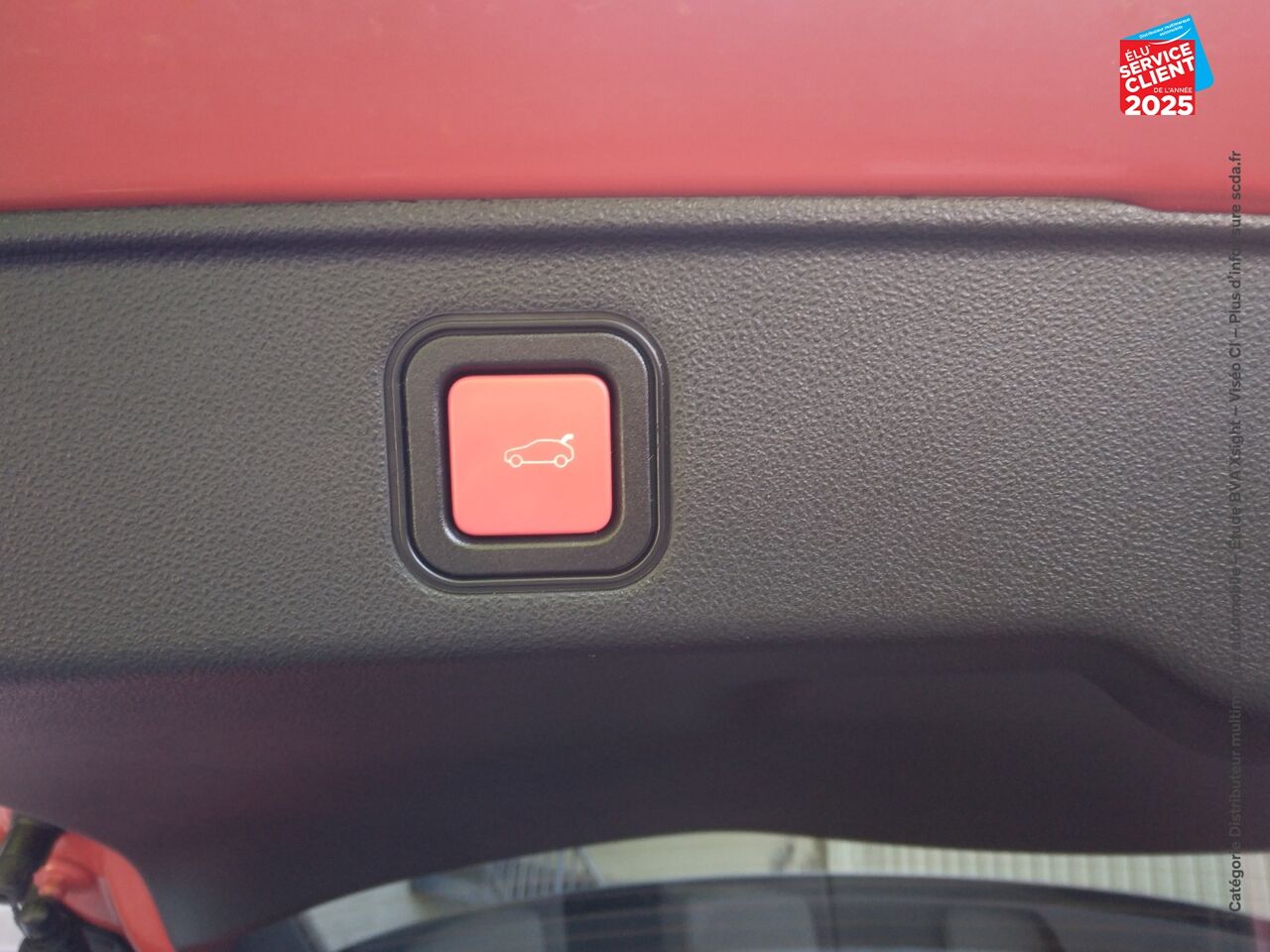 Véhicule d'occasion FIAT 600 E 156CH 54KWH LA PRIMA chez Renault Sélestat