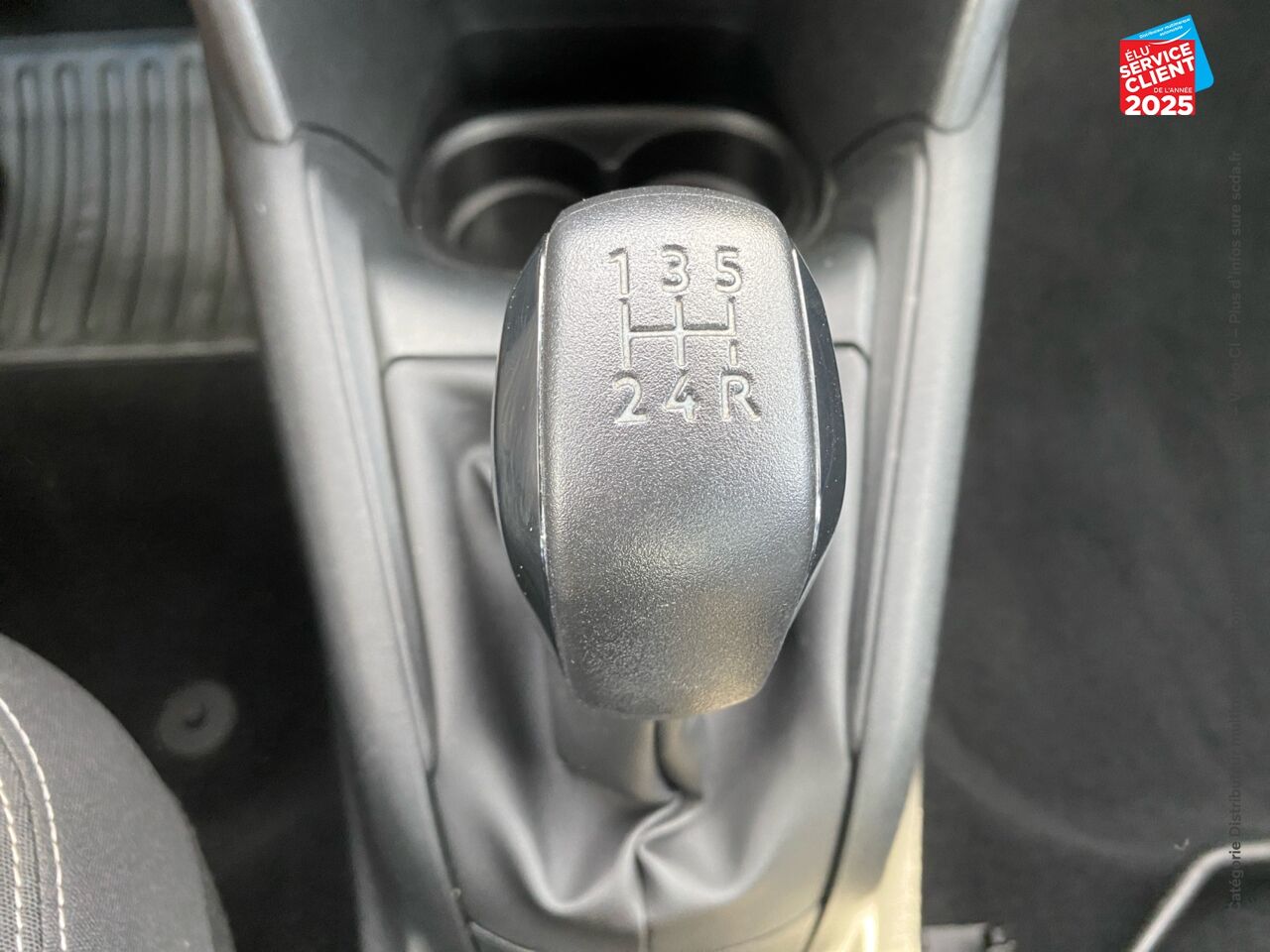 Véhicule d'occasion PEUGEOT 208 1.2 PURETECH 82CH ACTIVE 5P chez Renault Colmar