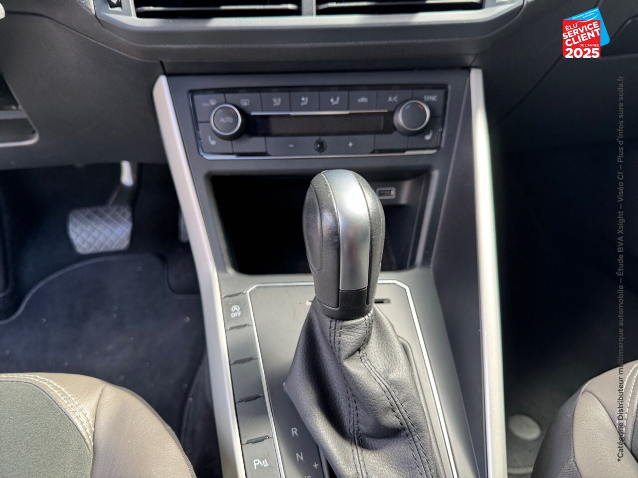 Véhicule d'occasion VOLKSWAGEN POLO 1.0 TSI 95CH CONFORTLINE DSG7 chez Toyota Bar le Duc