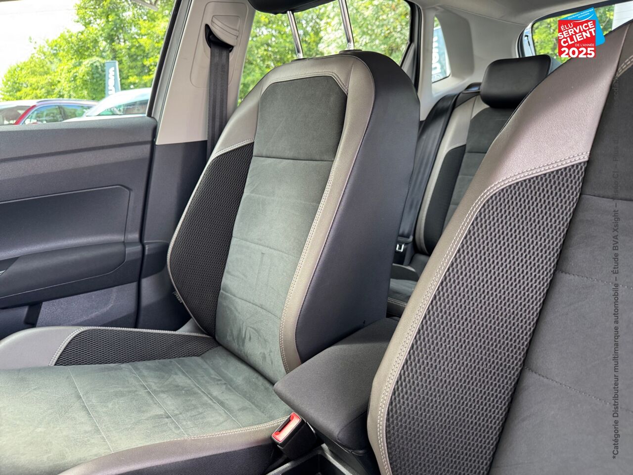 Véhicule d'occasion VOLKSWAGEN POLO 1.0 TSI 95CH CONFORTLINE DSG7 chez Toyota Bar le Duc