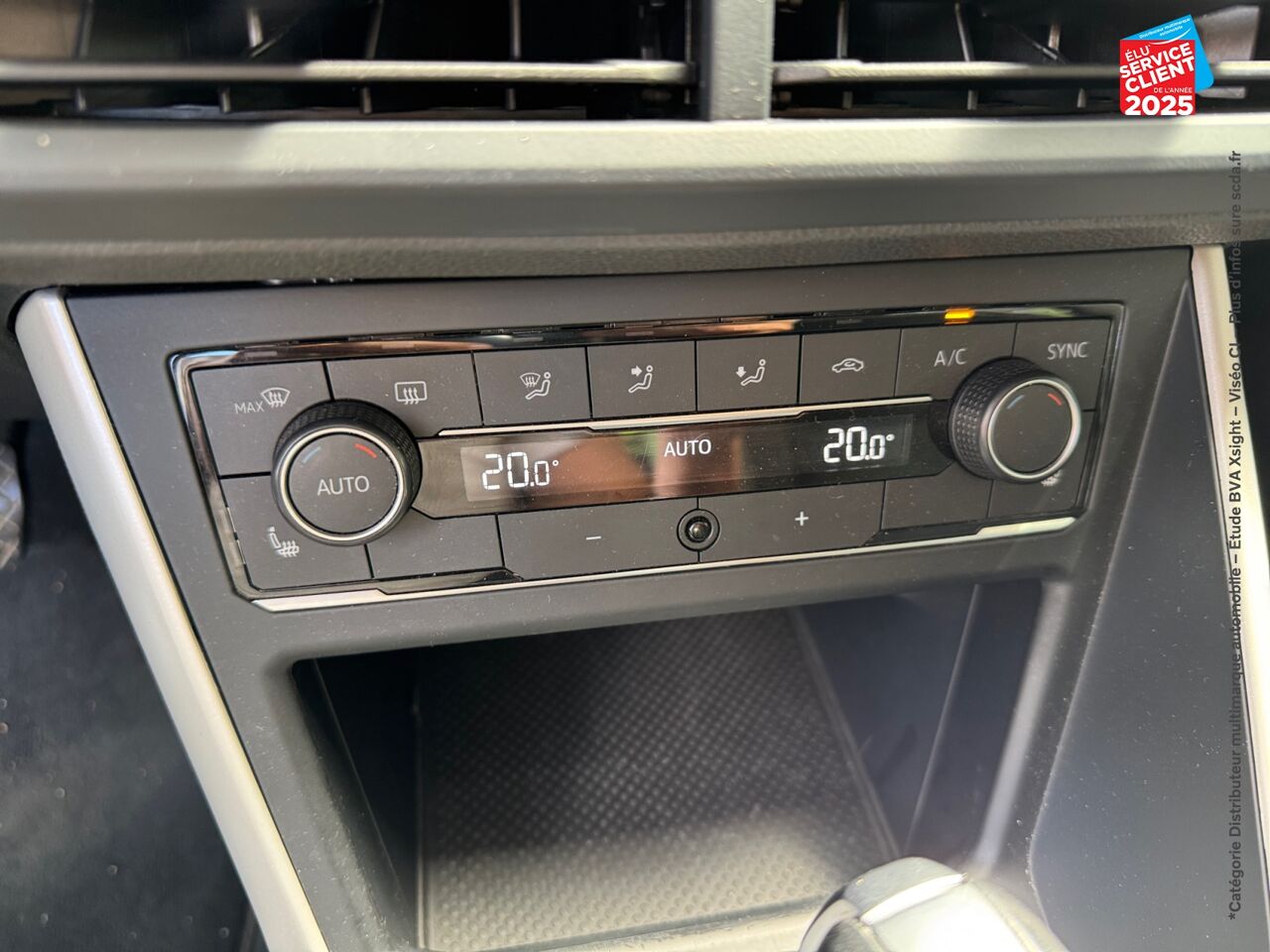 Véhicule d'occasion VOLKSWAGEN POLO 1.0 TSI 95CH CONFORTLINE DSG7 chez Toyota Bar le Duc