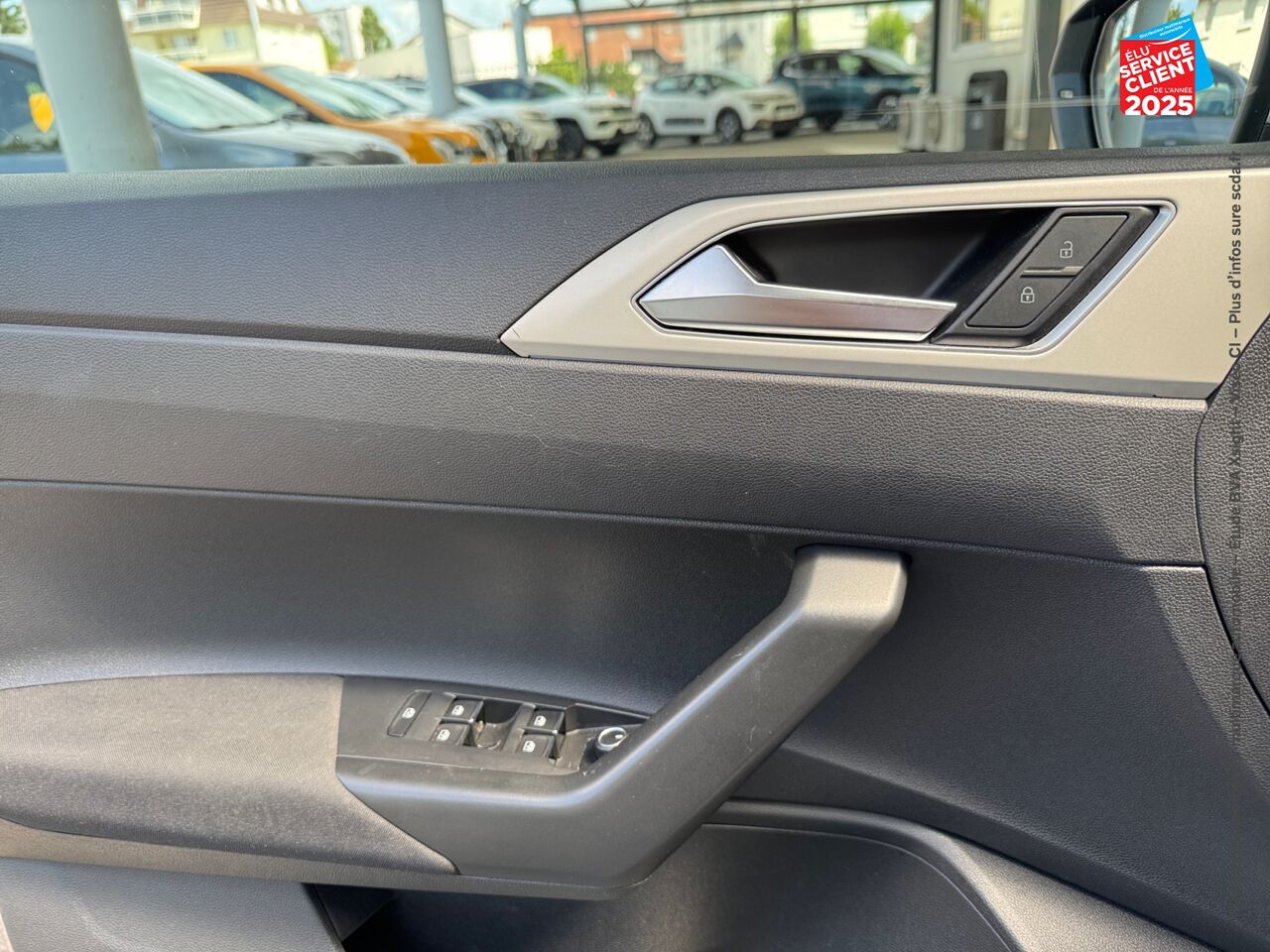 Véhicule d'occasion VOLKSWAGEN POLO 1.0 TSI 95CH CONFORTLINE DSG7 chez Toyota Bar le Duc