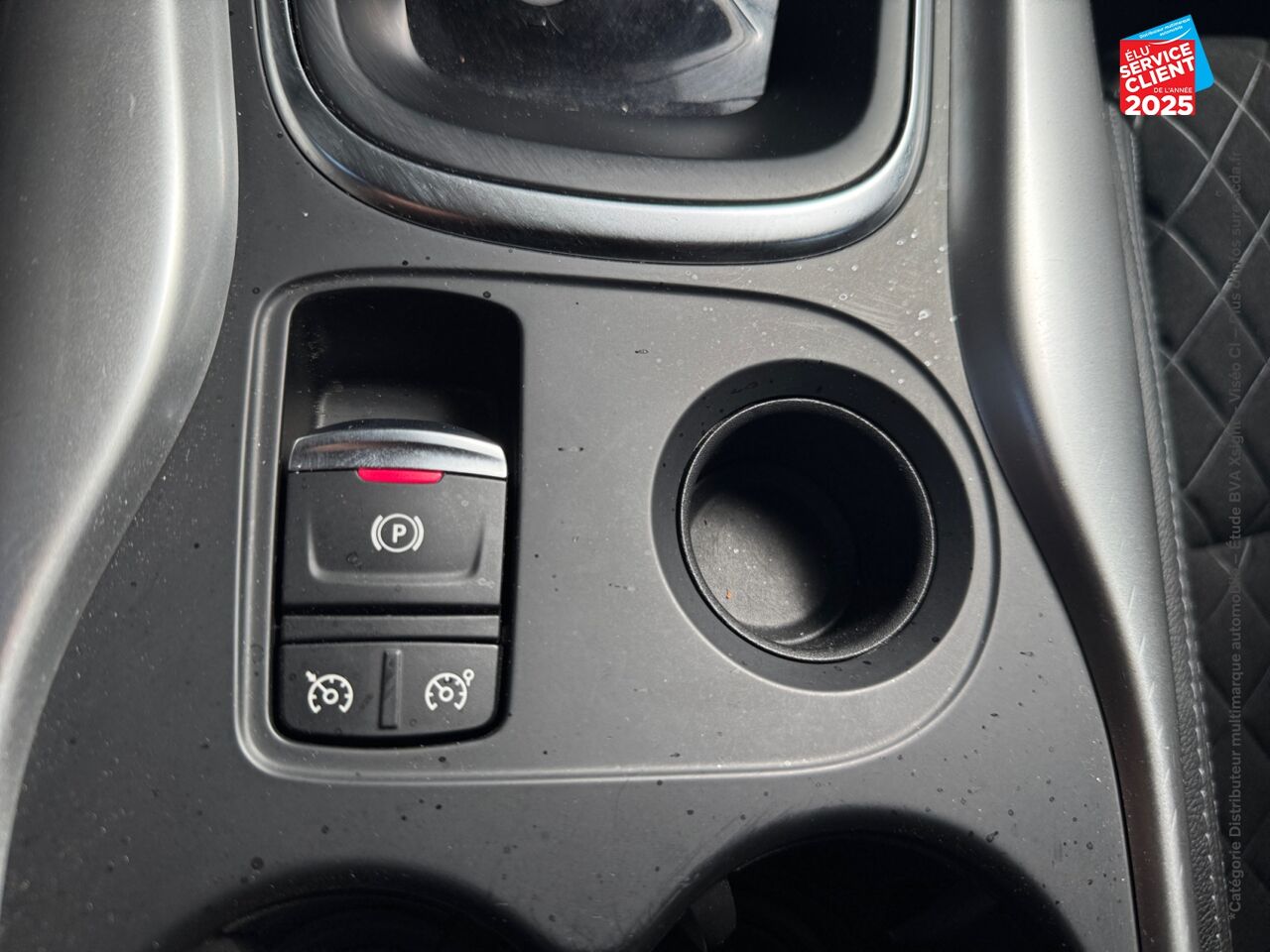 Véhicule d'occasion RENAULT KADJAR 1.3 TCE 140CH FAP INTENS EDC - 21 chez Hyundai Reims