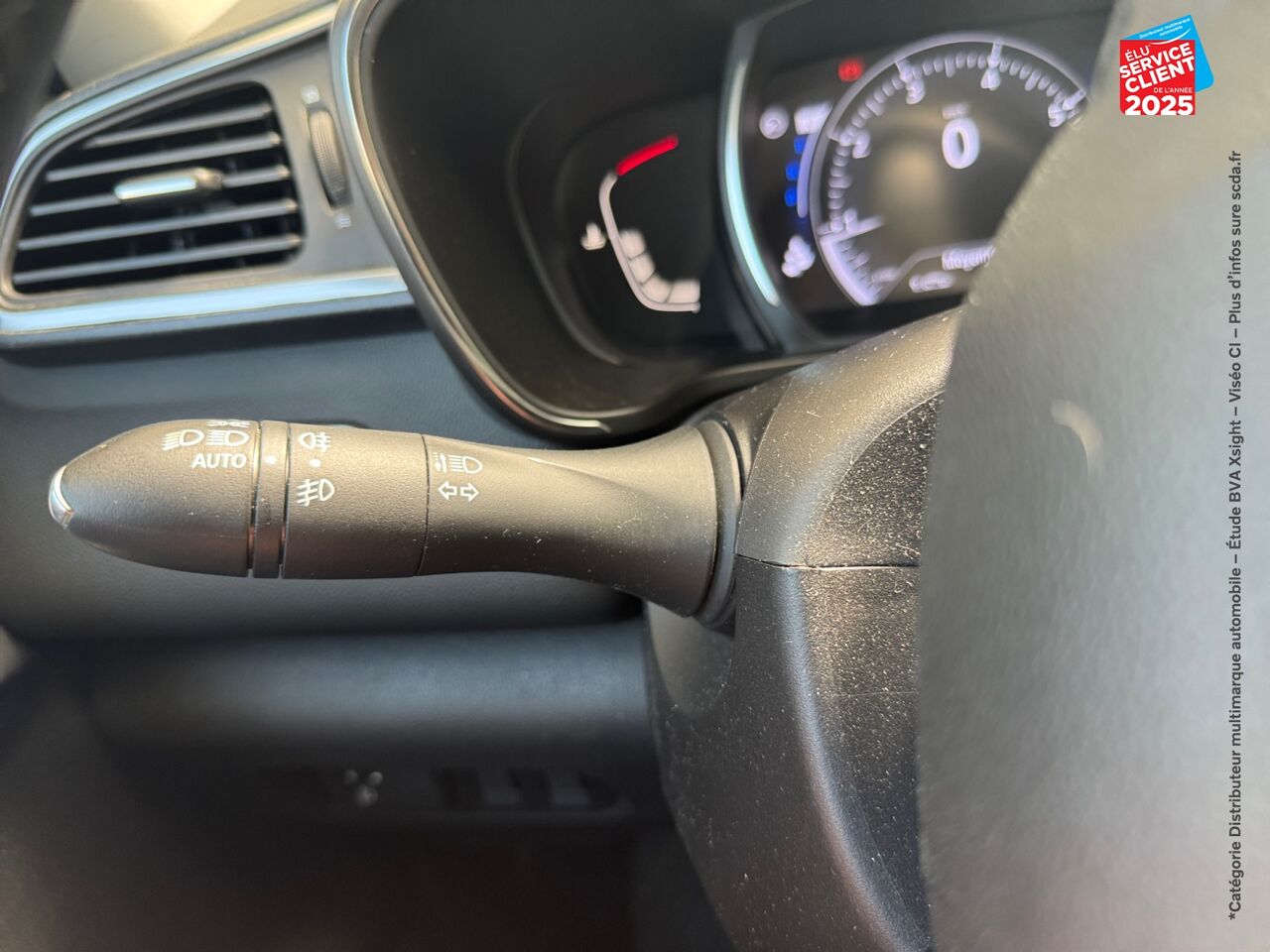 Véhicule d'occasion RENAULT KADJAR 1.3 TCE 140CH FAP INTENS EDC - 21 chez Hyundai Reims