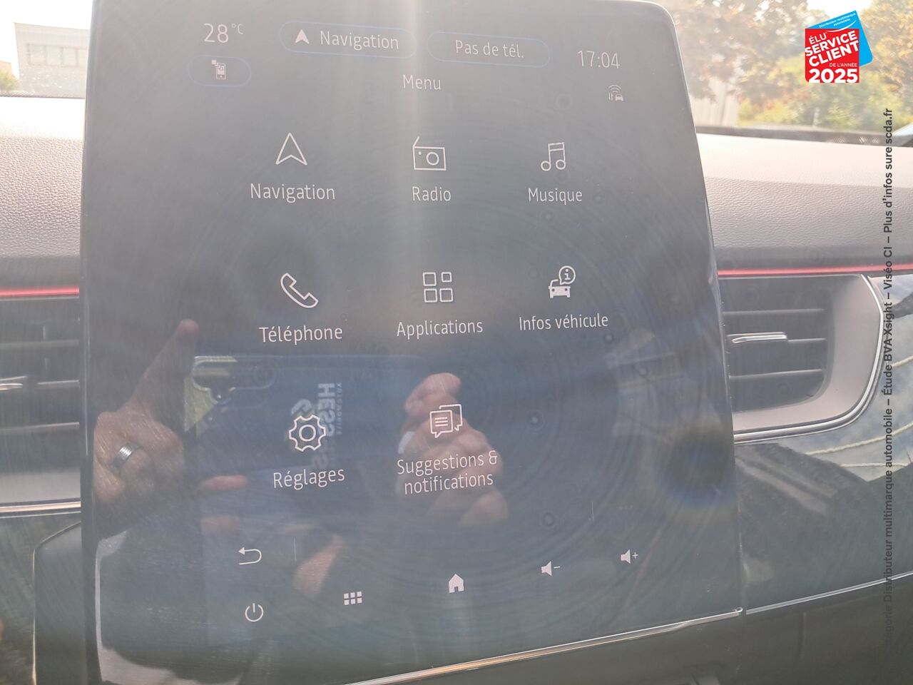 Véhicule d'occasion RENAULT ARKANA 1.6 E-TECH 145CH RS LINE -21B SIEGES CHAUF CAMERA chez Renault Sélestat