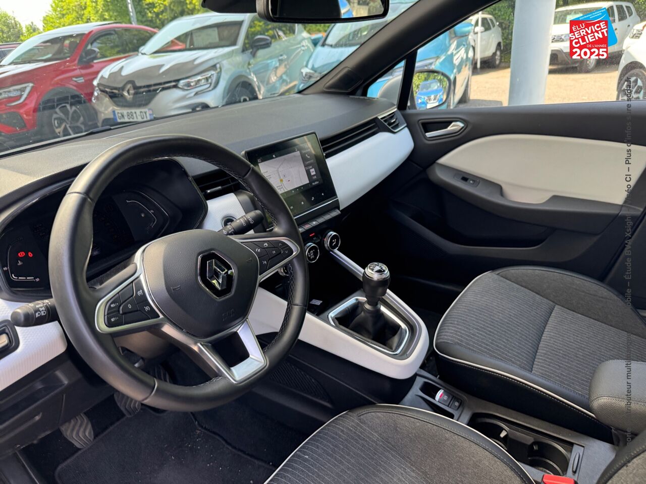 chez Renault Saint-Louis