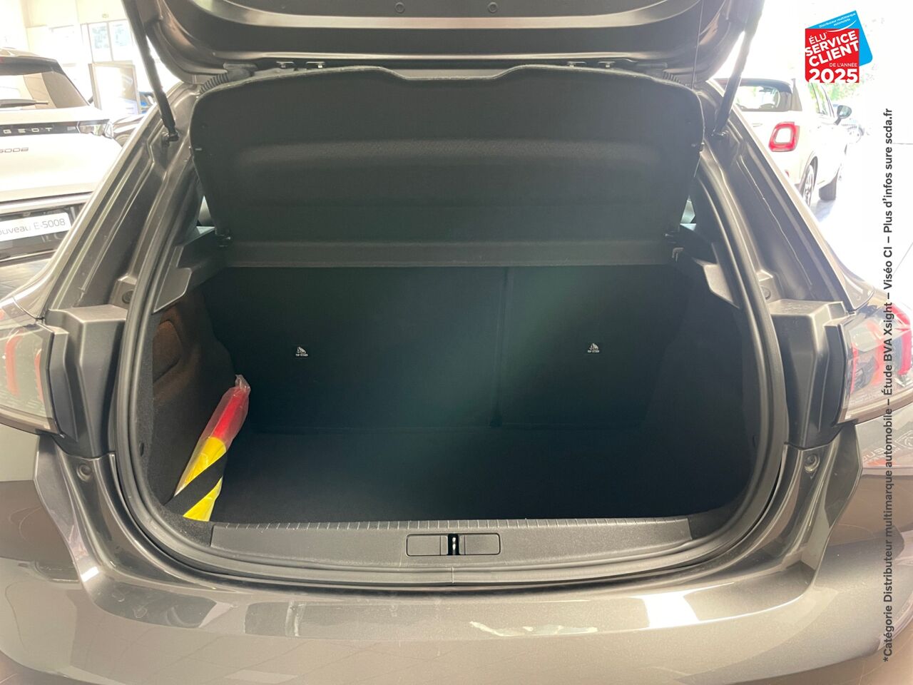 Véhicule d'occasion PEUGEOT 208 1.2 PURETECH 100CH SS GT chez Opel Verdun