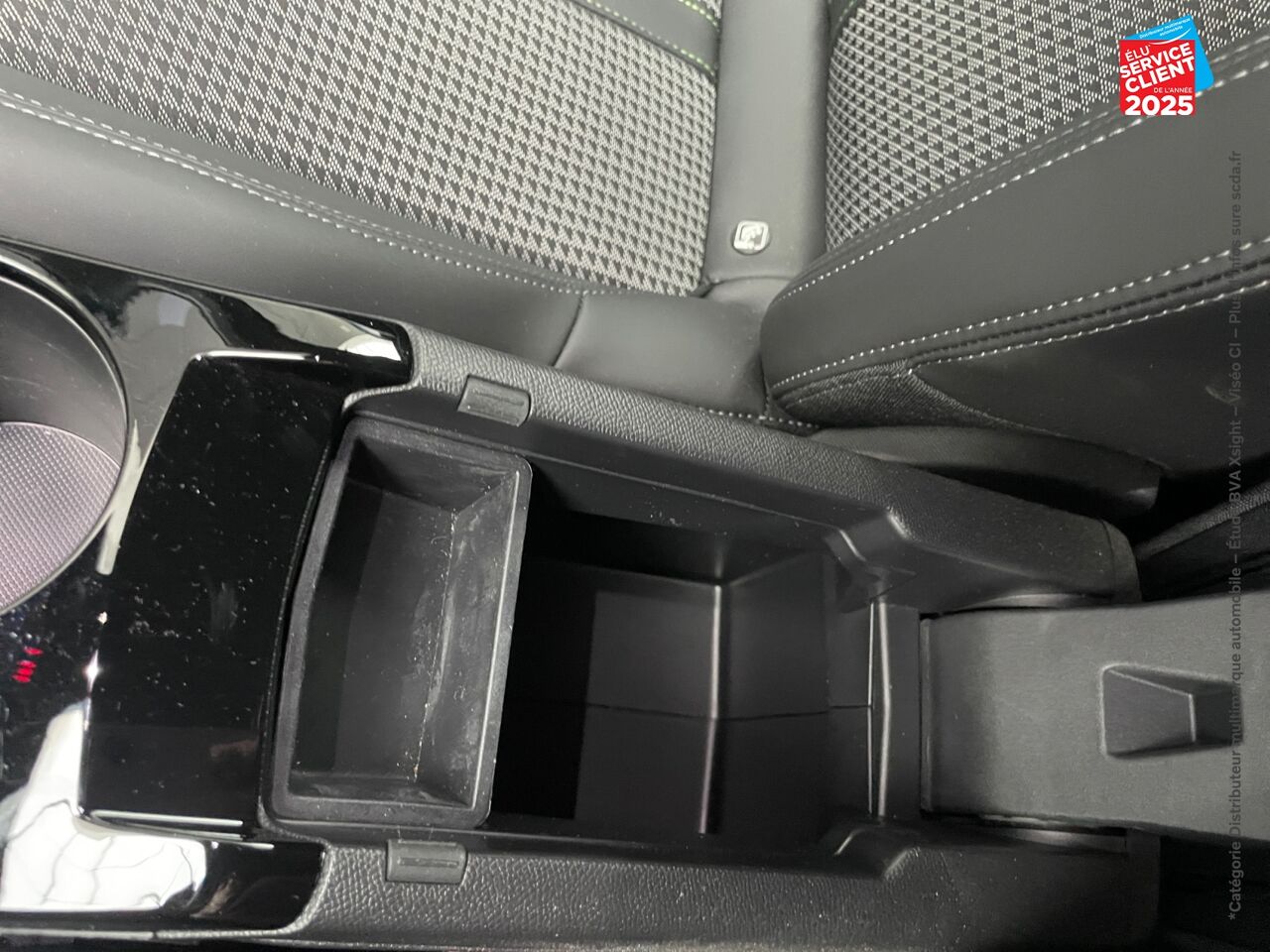 Véhicule d'occasion PEUGEOT 208 1.2 PURETECH 100CH SS GT chez Opel Verdun