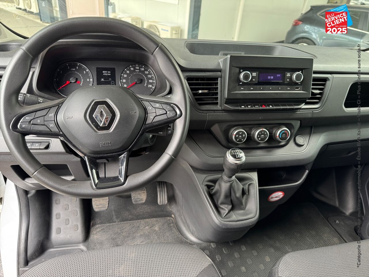 Véhicule d'occasion RENAULT TRAFIC FG L1H1 3T 2.0 BLUE DCI 130CH CONFORT E6E chez Peugeot Hirson