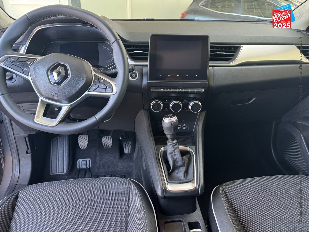 Véhicule d'occasion RENAULT CAPTUR 1.0 TCE 100CH INTENS GPL -21 GPS chez Toyota Verdun