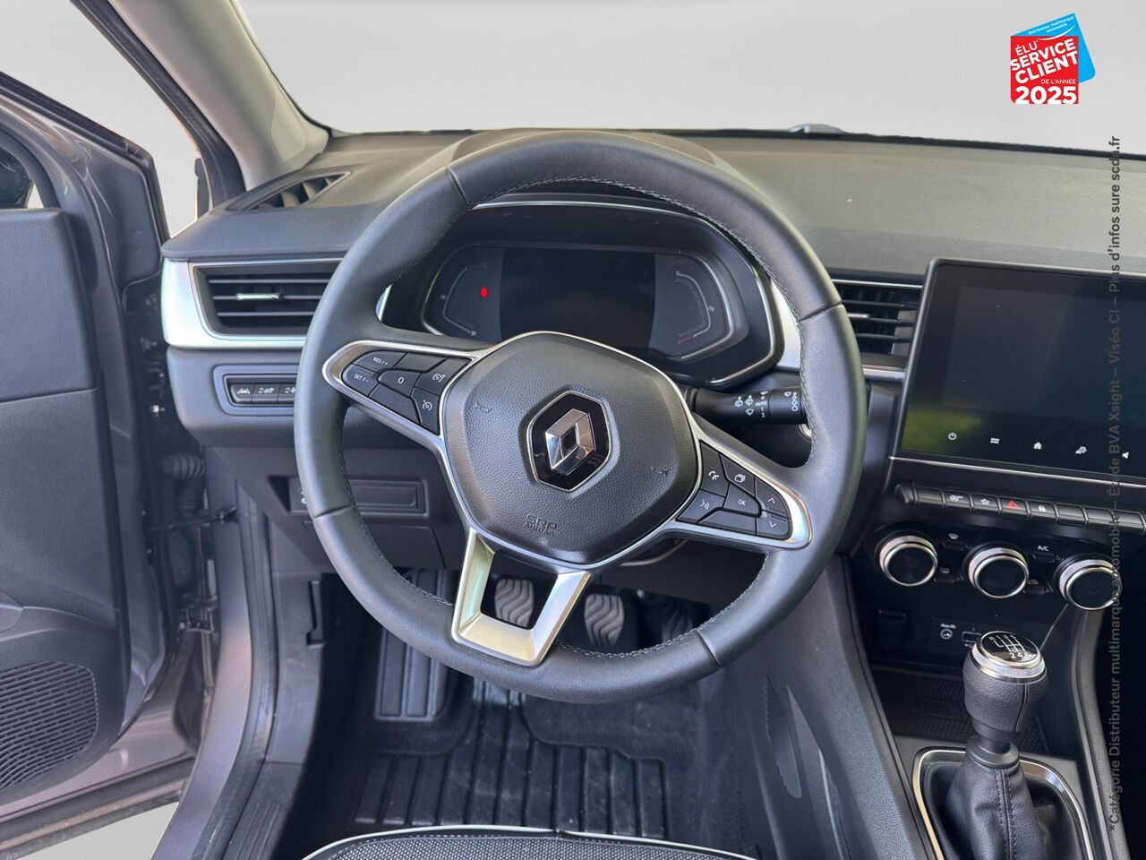 Véhicule d'occasion RENAULT CAPTUR 1.0 TCE 100CH INTENS GPL -21 GPS chez Toyota Verdun