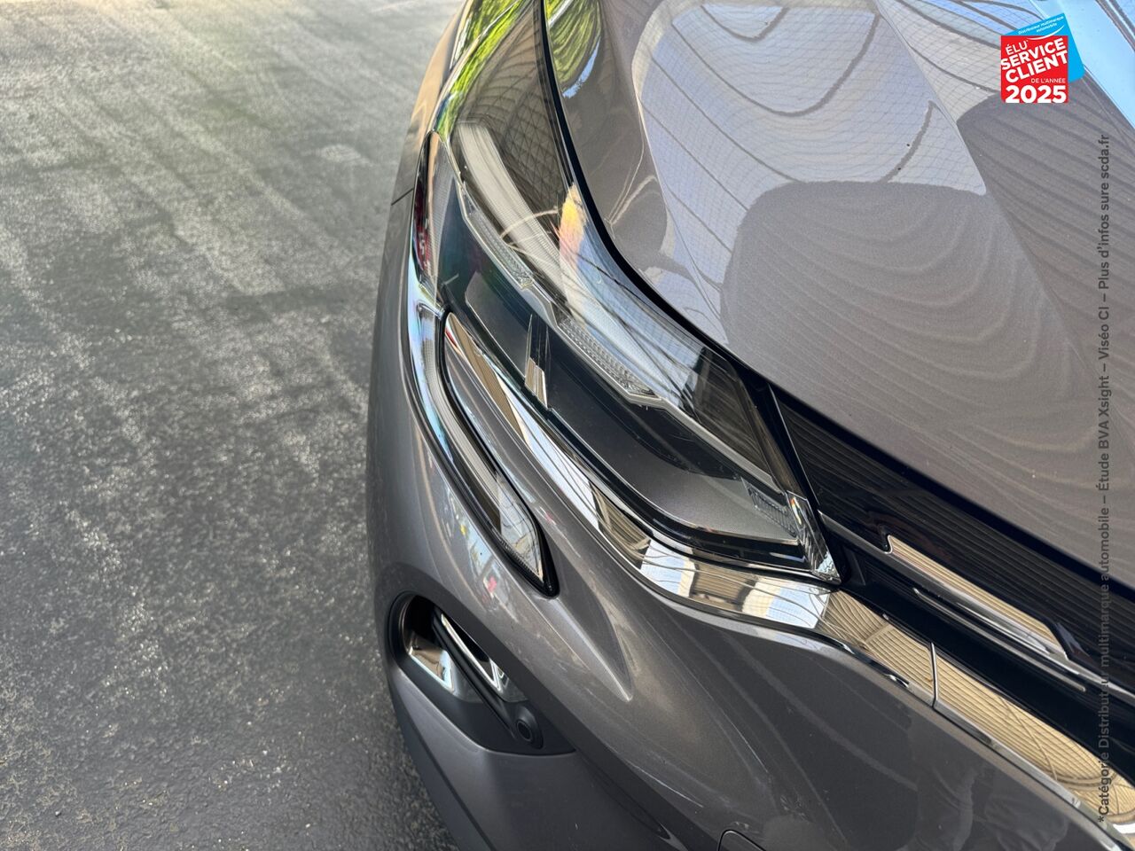 Véhicule d'occasion RENAULT CAPTUR 1.0 TCE 100CH INTENS GPL -21 GPS chez Toyota Verdun