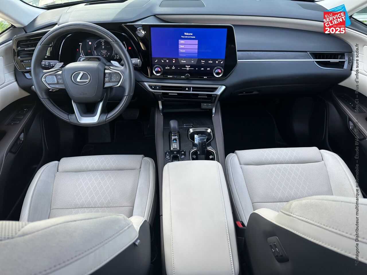 Véhicule d'occasion LEXUS RX 450H+ EXECUTIVE 4WD chez Fiat Dijon