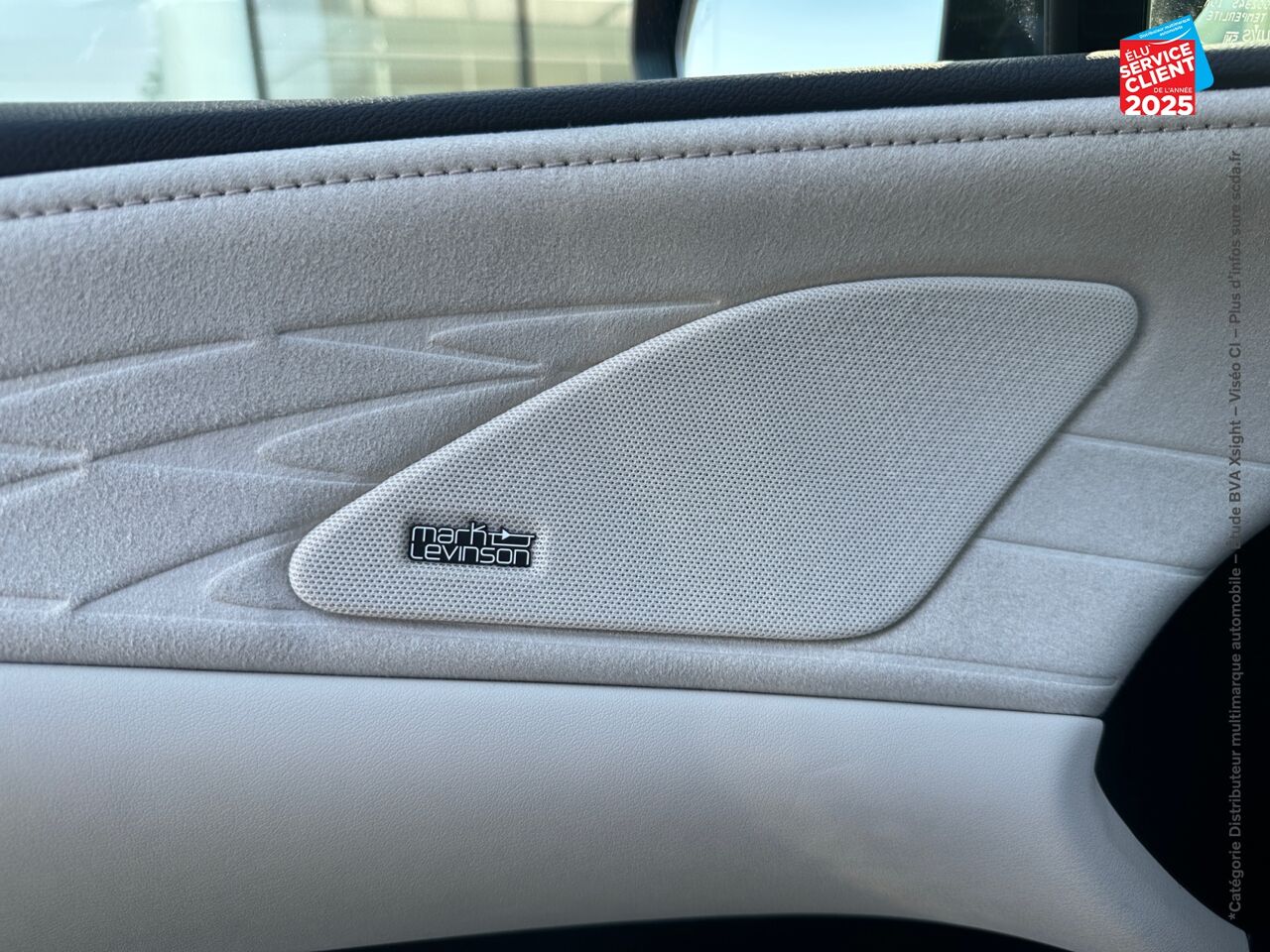 Véhicule d'occasion LEXUS RX 450H+ EXECUTIVE 4WD chez Fiat Dijon