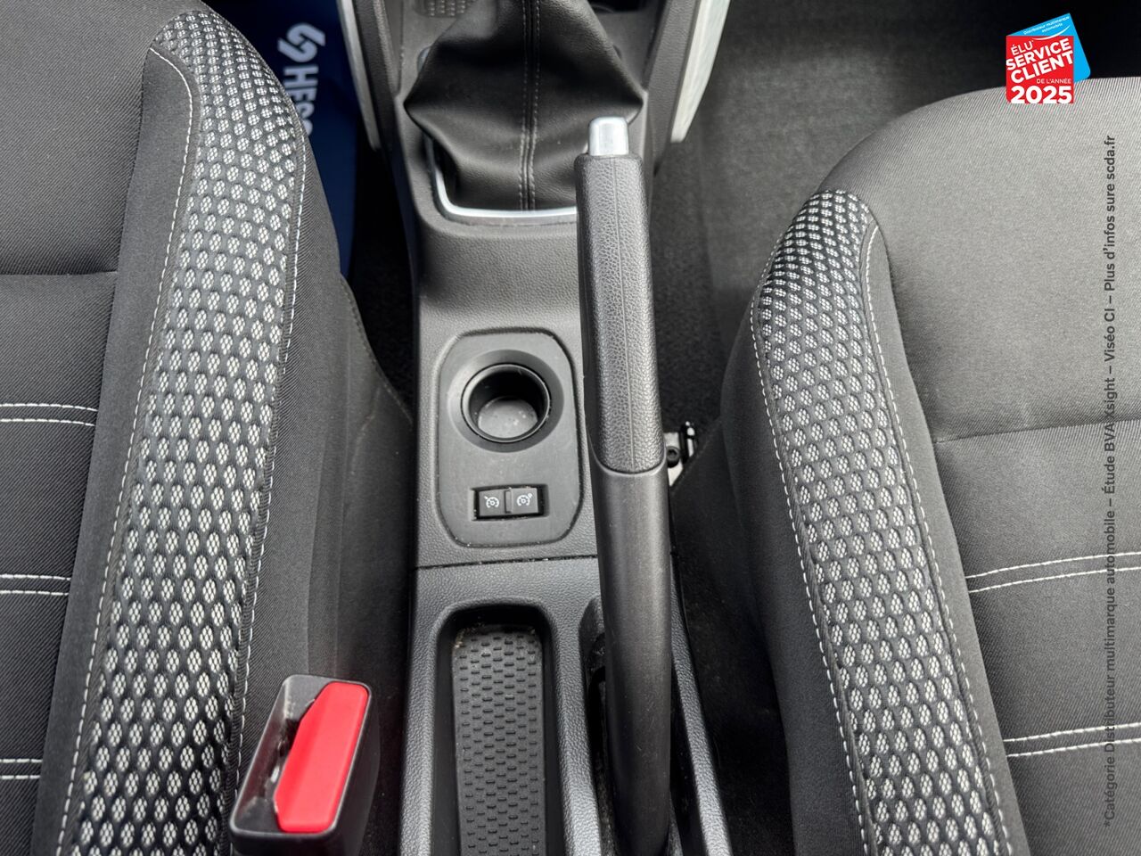 Véhicule d'occasion DACIA DUSTER 1.0 ECO-G 100CH PRESTIGE 4X2 - 20 chez Renault Colmar