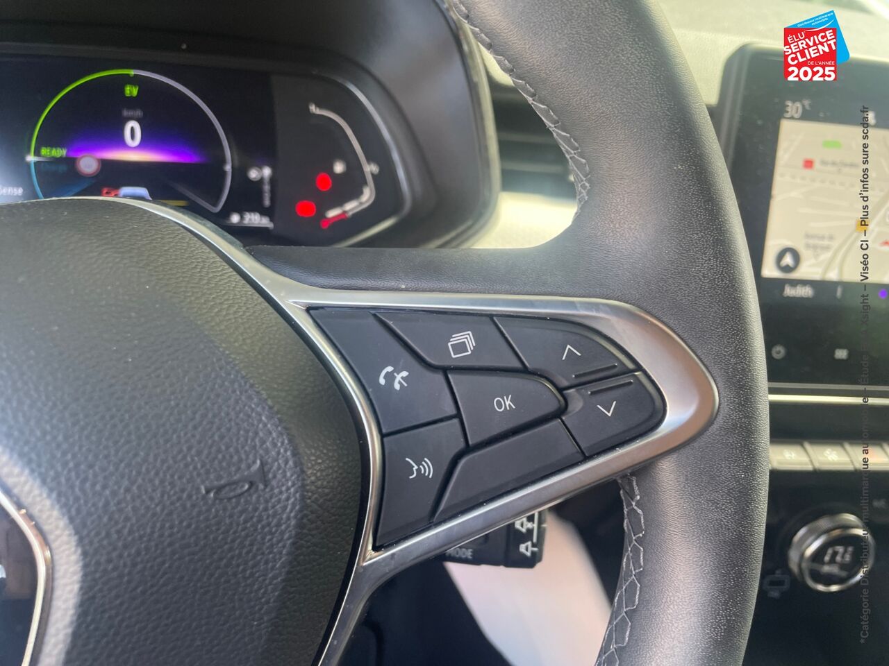 Véhicule d'occasion RENAULT CLIO 1.6 E-TECH HYBRIDE 140CH INTENS -21N chez Dacia Mulhouse