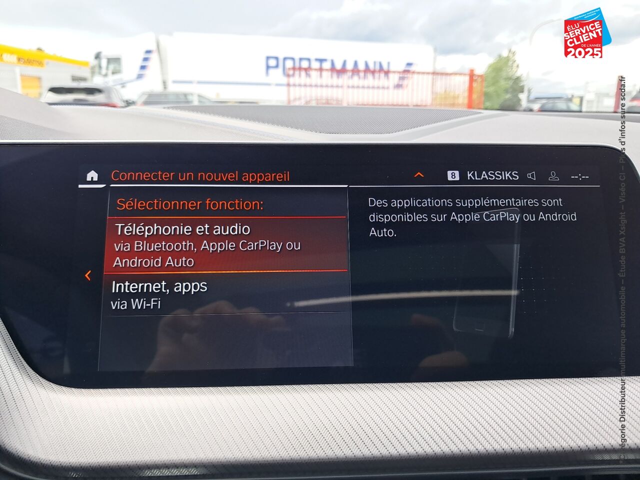 Véhicule d'occasion BMW SERIE 1 118IA 136CH M SPORT DKG7 TOUVRANT GPS CAMERA HUD H/KARDON chez HESS Automobile