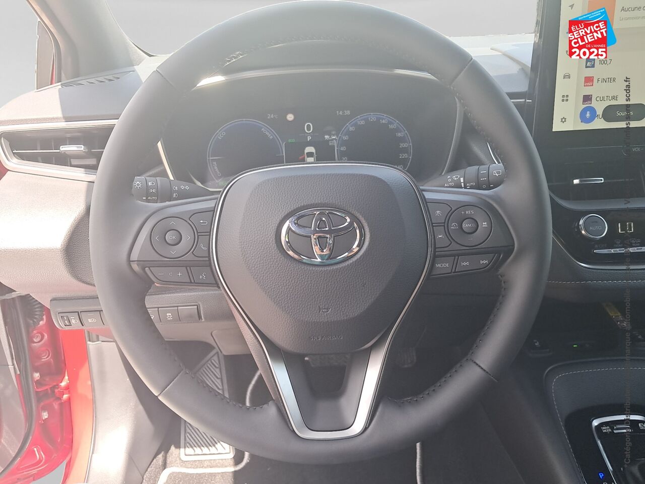 Véhicule d'occasion TOYOTA COROLLA 1.8 140CH DESIGN MY25 chez Renault Colmar