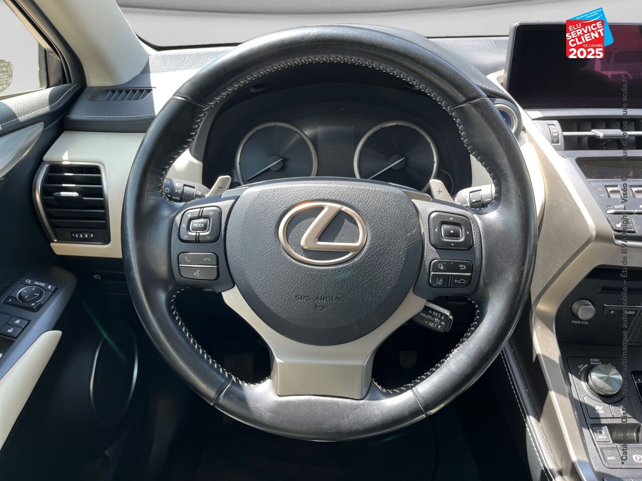 Véhicule d'occasion LEXUS NX 300H 4WD SPORT EDITION SIEGE CHAUF CAMERA GPS chez Hyundai Chalons