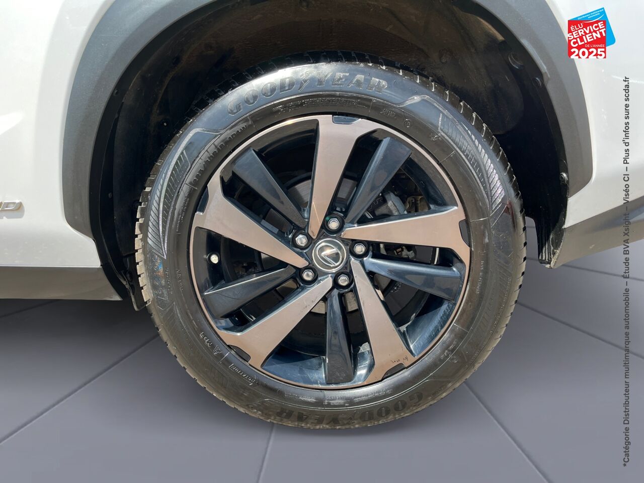 Véhicule d'occasion LEXUS NX 300H 4WD SPORT EDITION SIEGE CHAUF CAMERA GPS chez Hyundai Chalons