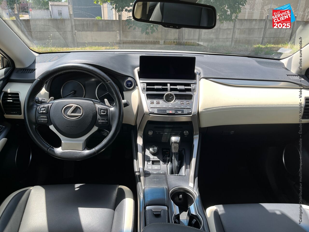 Véhicule d'occasion LEXUS NX 300H 4WD SPORT EDITION SIEGE CHAUF CAMERA GPS chez Hyundai Chalons