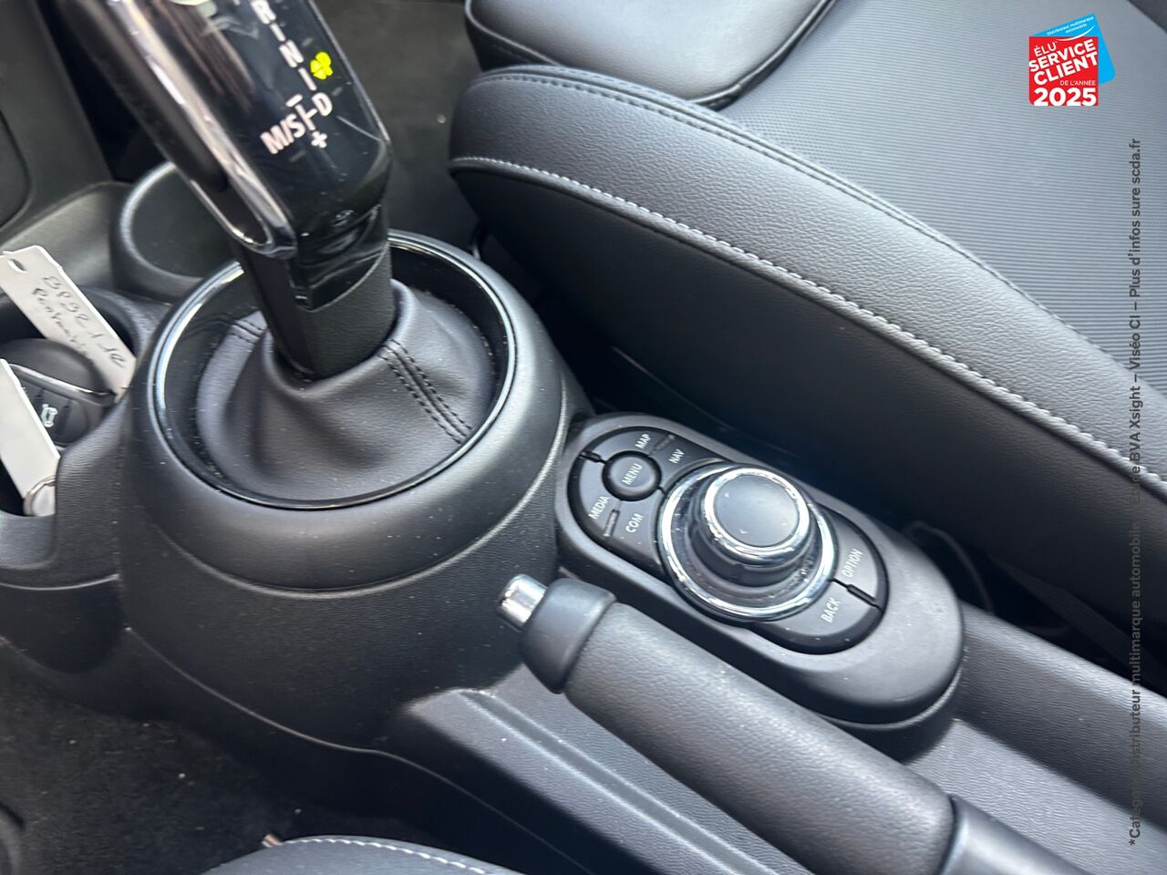Véhicule d'occasion MINI MINI COOPER S 178CH EDITION CAMDEN chez BMW Lons le Saunier