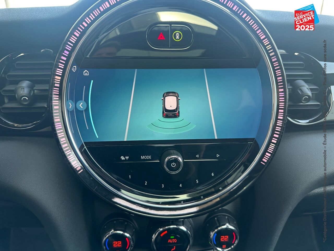 Véhicule d'occasion MINI MINI COOPER S 178CH EDITION CAMDEN chez BMW Lons le Saunier