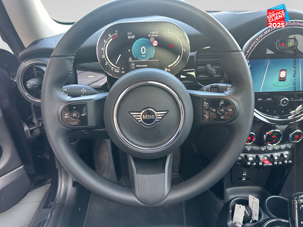 Véhicule d'occasion MINI MINI COOPER S 178CH EDITION CAMDEN chez BMW Lons le Saunier