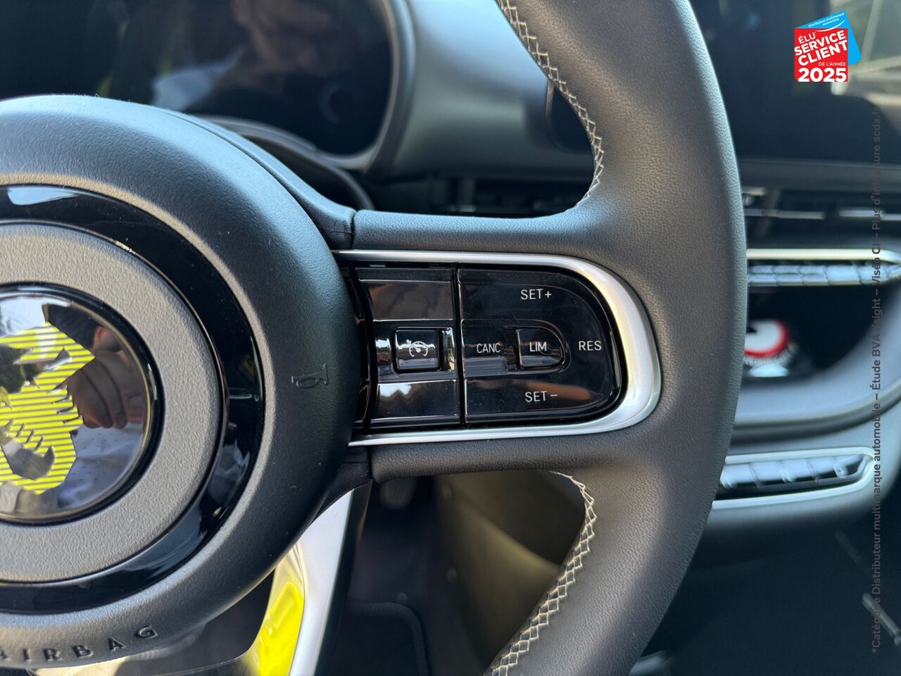 Véhicule d'occasion ABARTH 500 E 155CH 42KWH 4CV chez Fiat Strasbourg